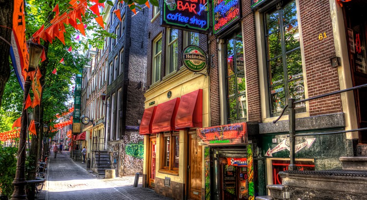 Origine des coffeeshops à Amsterdam