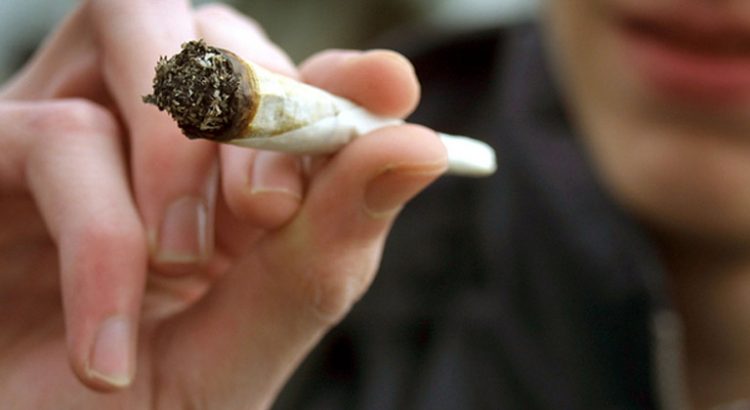 Légalisation du cannabis à Lausanne