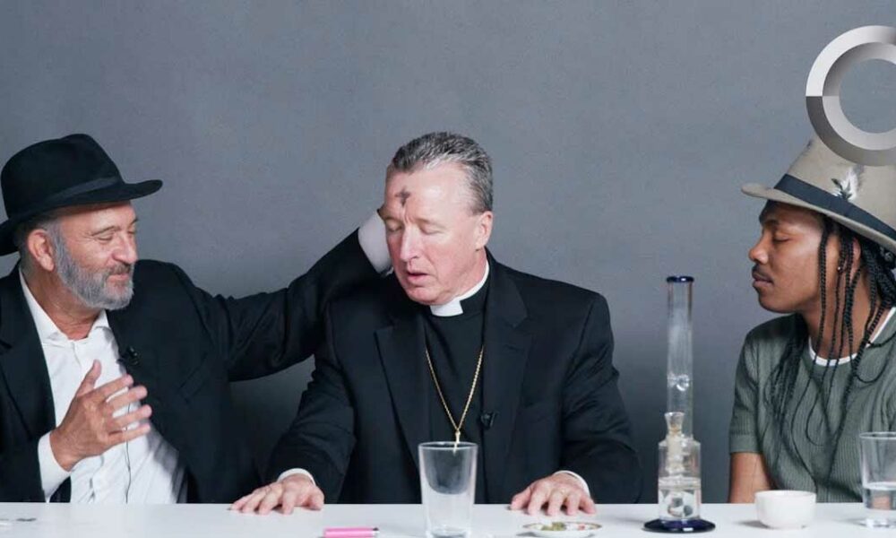 Rabbin, prêtre et athée fument du cannabis