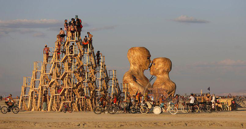 Peut-on consommer du cannabis au Burning Man ?