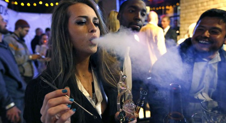 Bar à cannabis à Denver