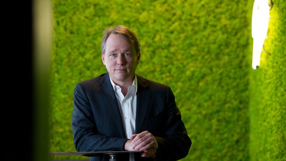 Bruce Linton crée Collective Growth