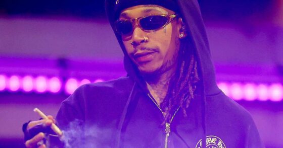 Wiz Khalifa condamné à 9 mois de prison en Roumanie pour avoir fumé sur scène
