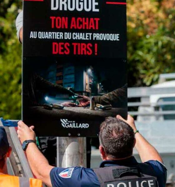 Une affiche pour lutter contre le trafic de drogue au Chalet